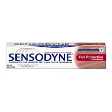 Sensodyne Toothpaste for Sensitive Teeth and Cavity Prevention, Maximum Strength, Full Protection, 4-Ounce Tubes (Pack of 4)